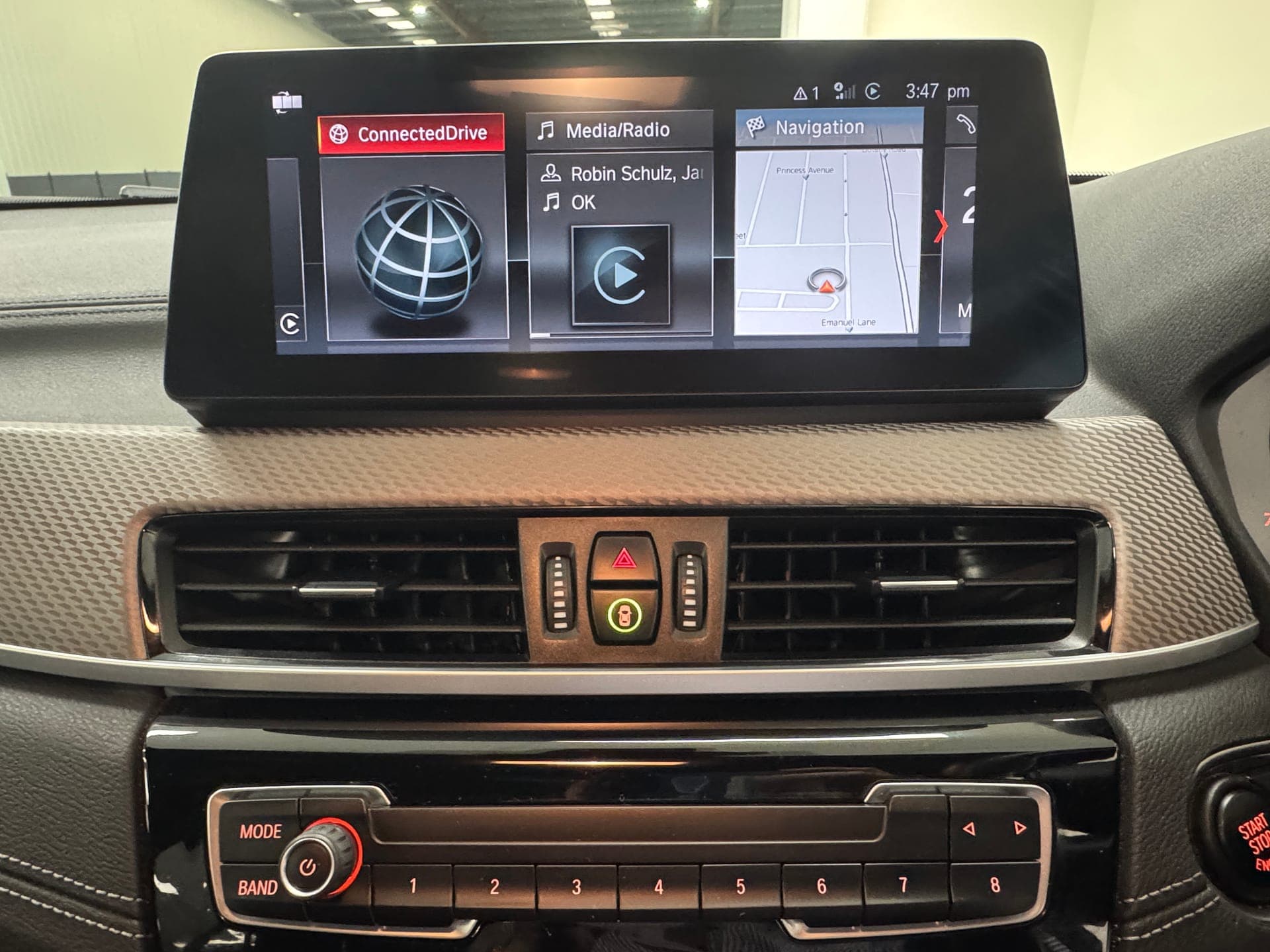 2020 BMW X2 sDRIVE18i F39 in Grey — photo 17