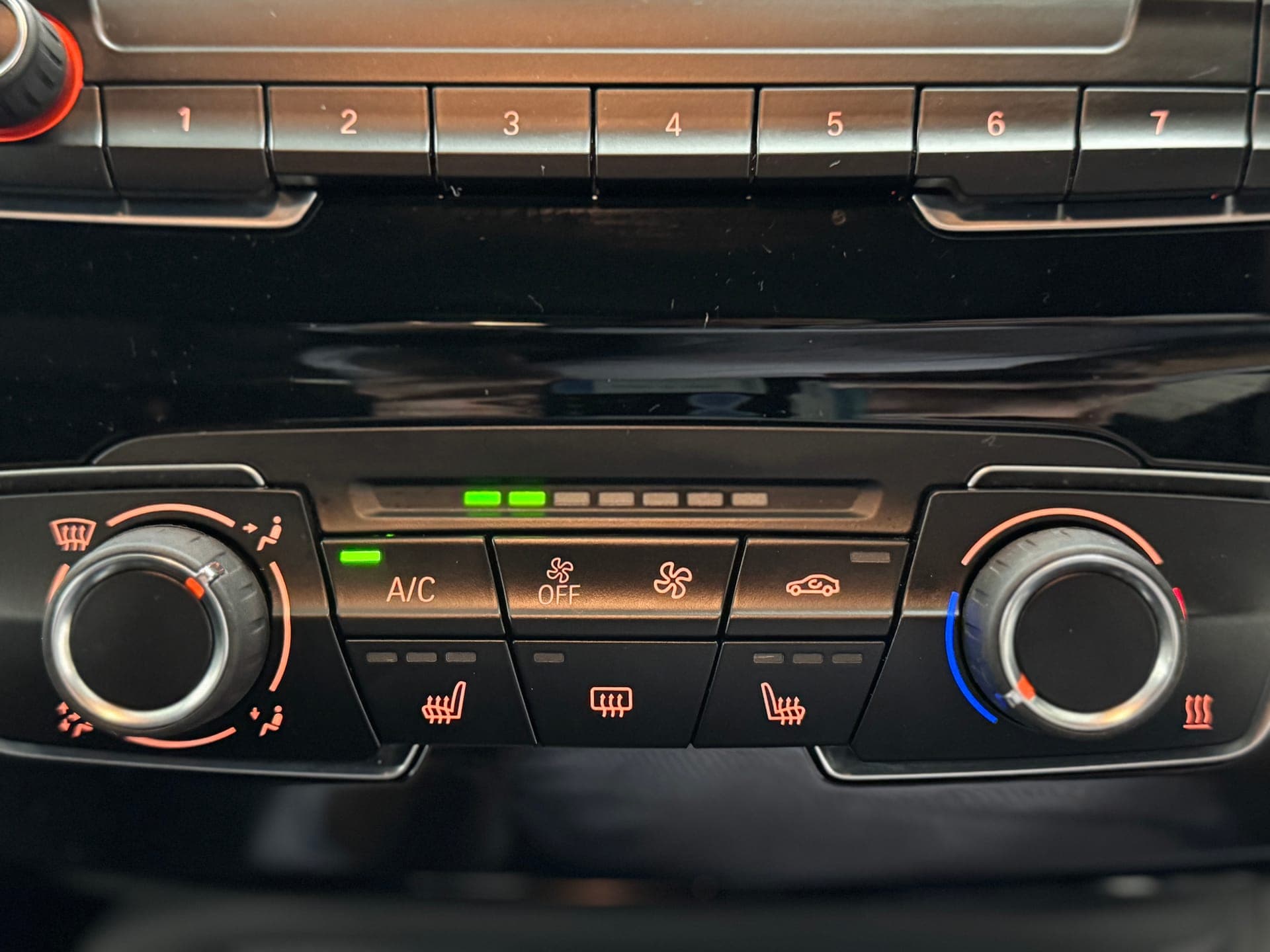 2020 BMW X2 sDRIVE18i F39 in Grey — photo 18