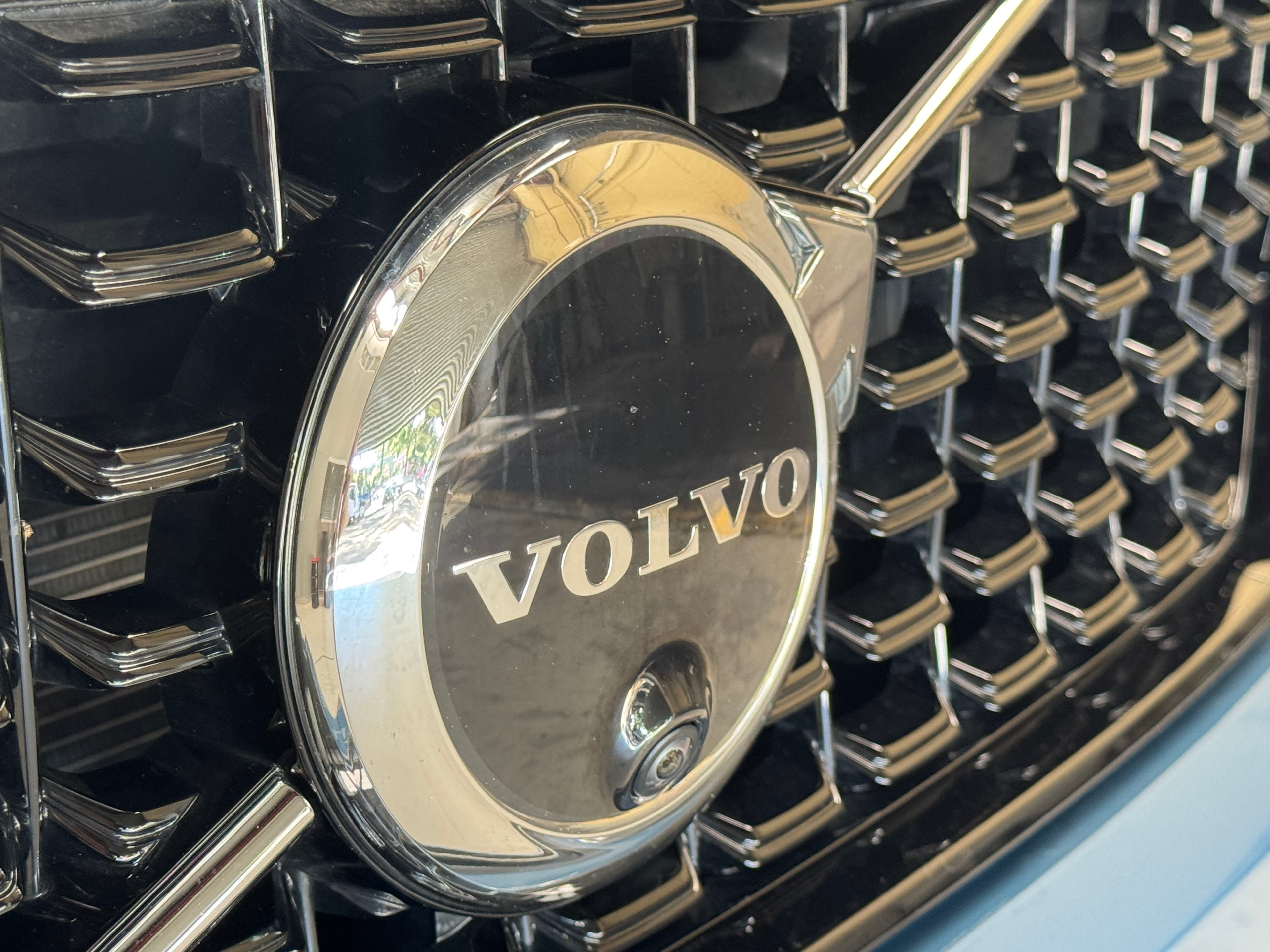 2022 VOLVO XC40 ULTIMATE B5 DARK MHEV 536 MY23 in BLUE — interior