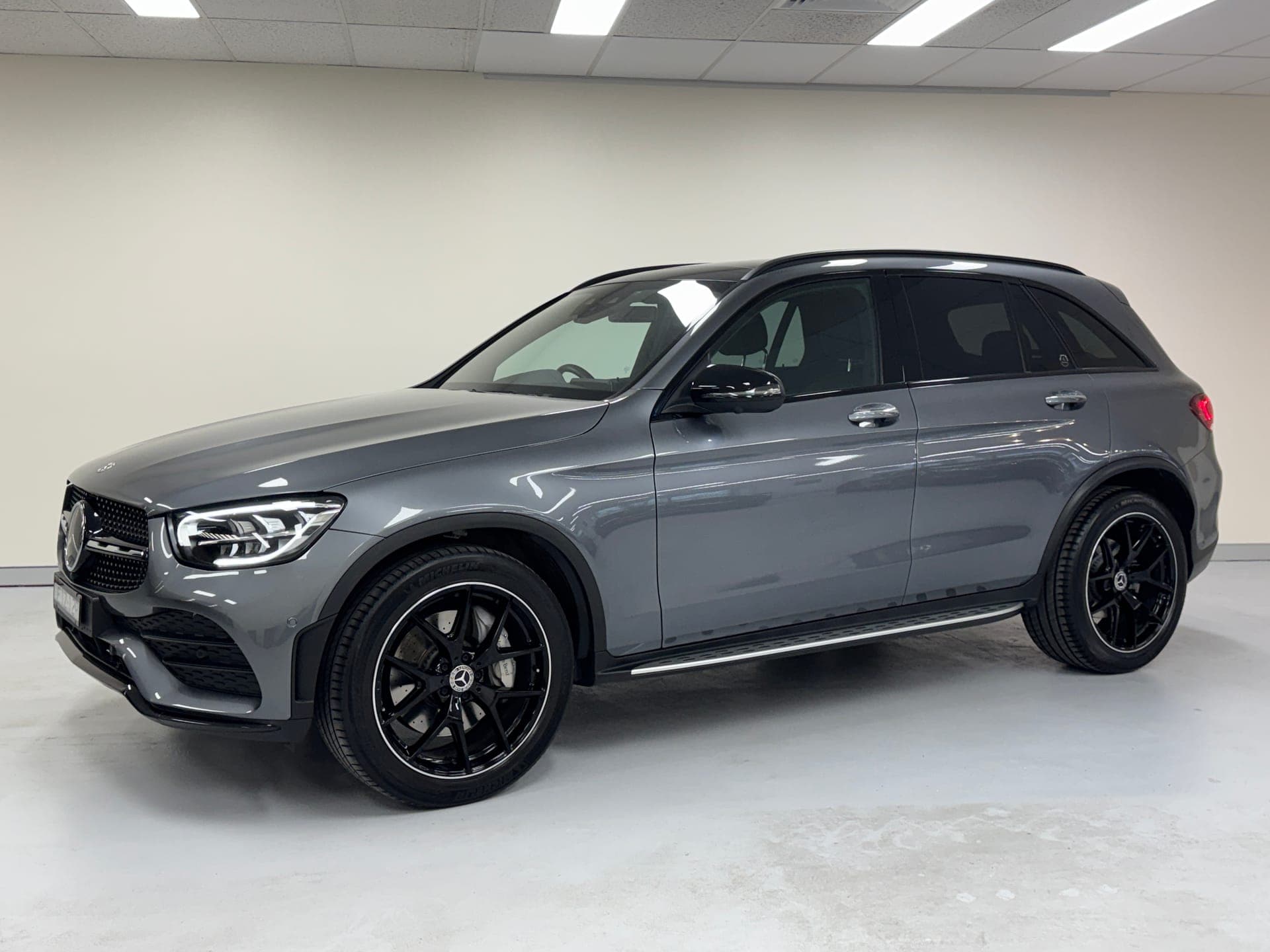 2022 Mercedes-Benz GLC 300 4MATIC in Grey — exterior rear