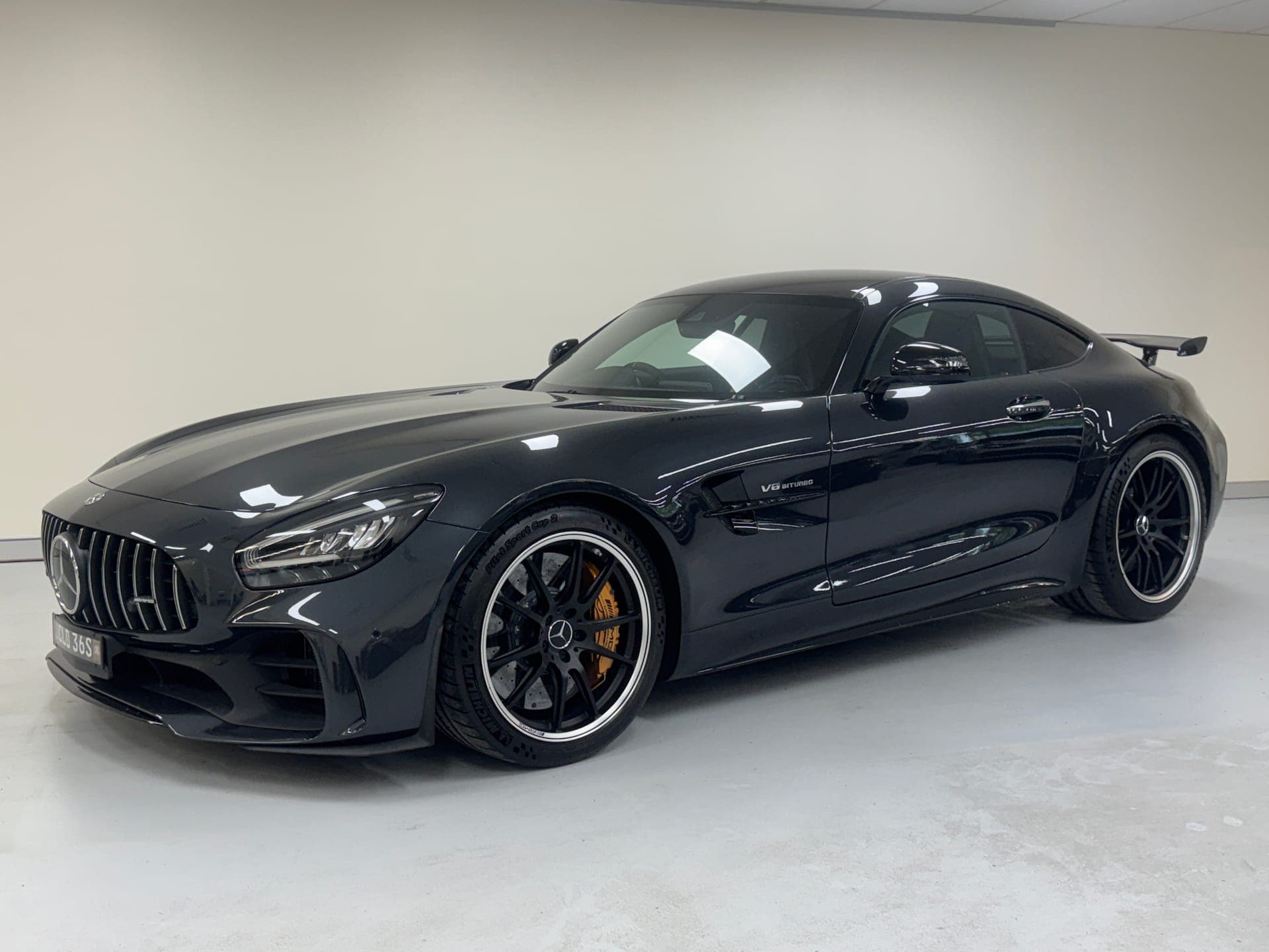 2019 MERCEDES-AMG GT R 190 MY18 in Magnetite Black — exterior rear
