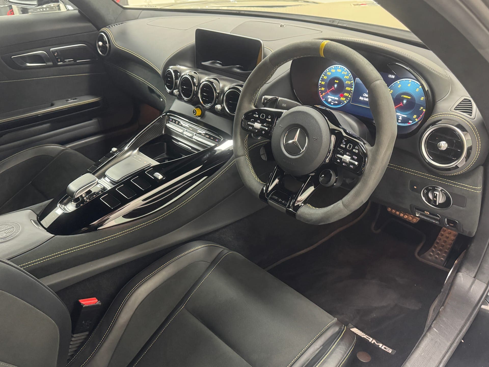 2019 MERCEDES-AMG GT R 190 MY18 in Magnetite Black — odometer