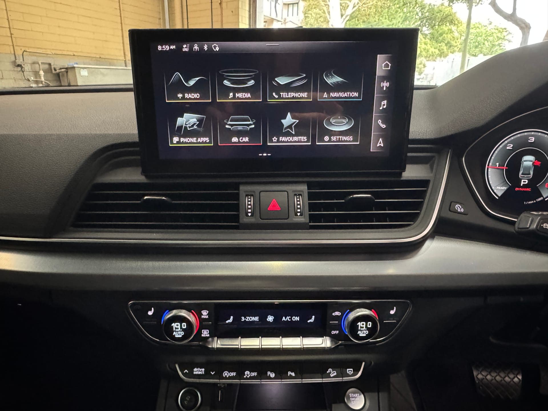 2023 Audi Q5 40 TDI Quattro Sport MHEV in Black — photo 19