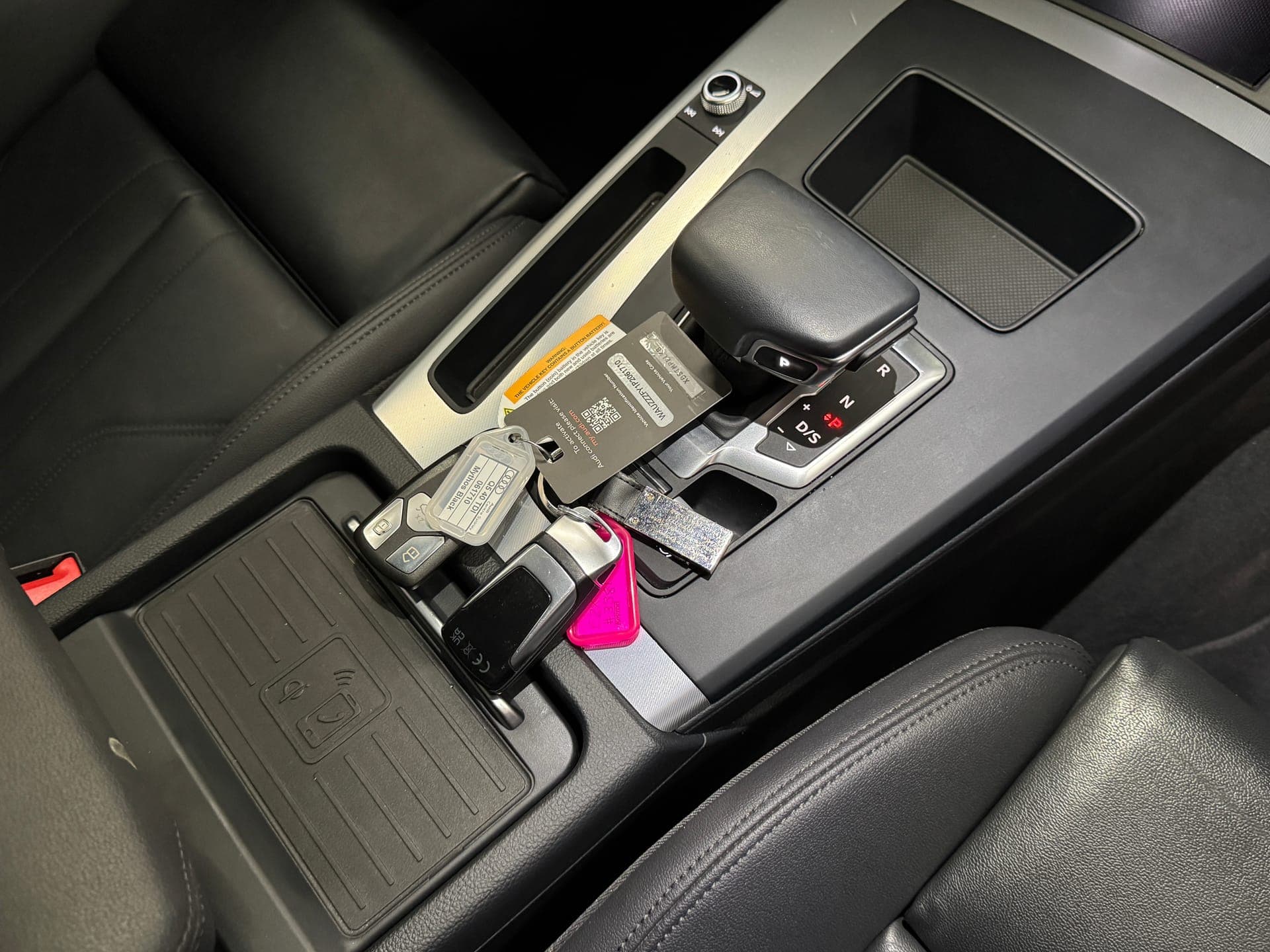 2023 Audi Q5 40 TDI Quattro Sport MHEV in Black — photo 21