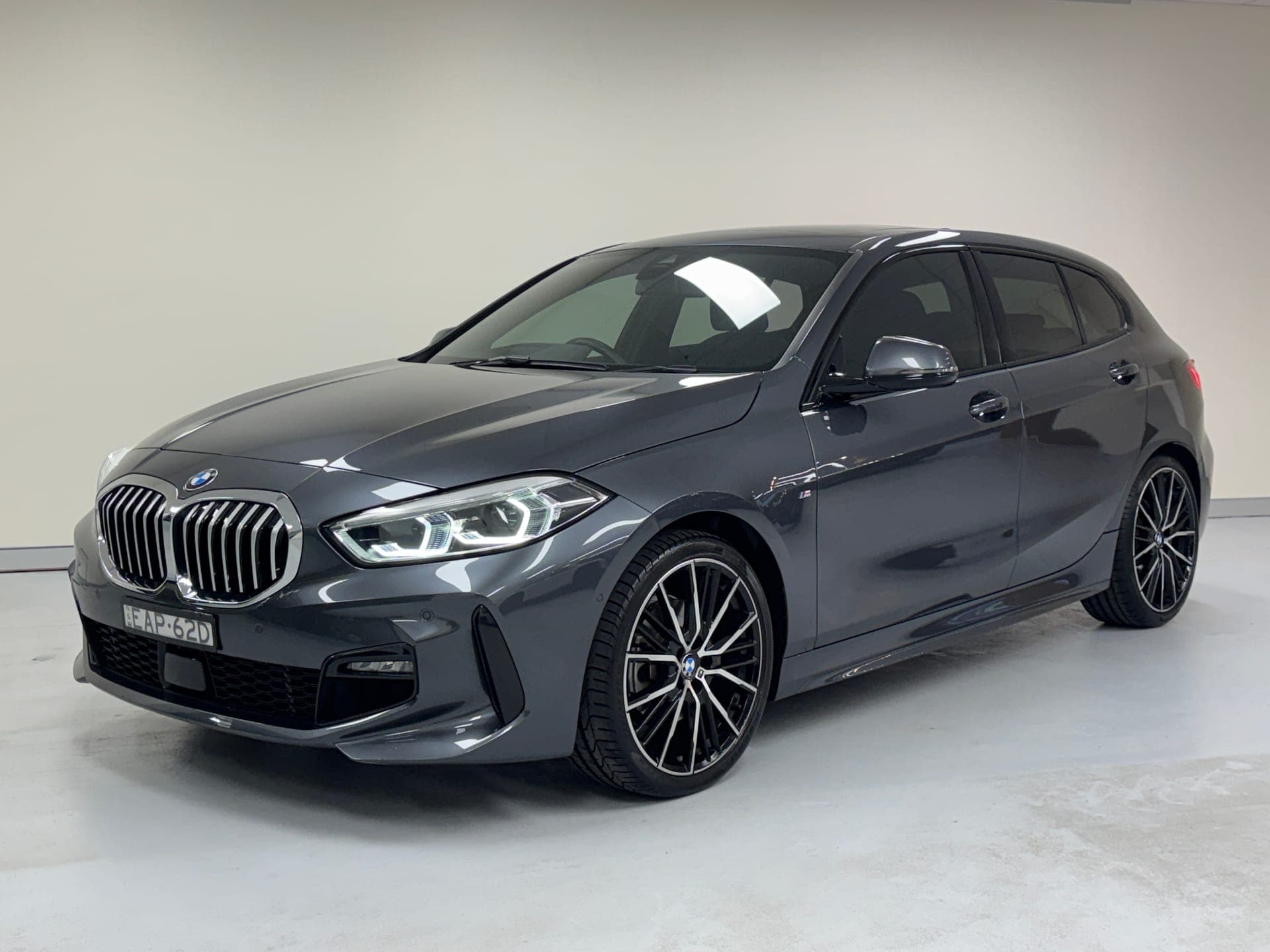 2020 BMW 1 Series 118i M Sport in Mineral Grey