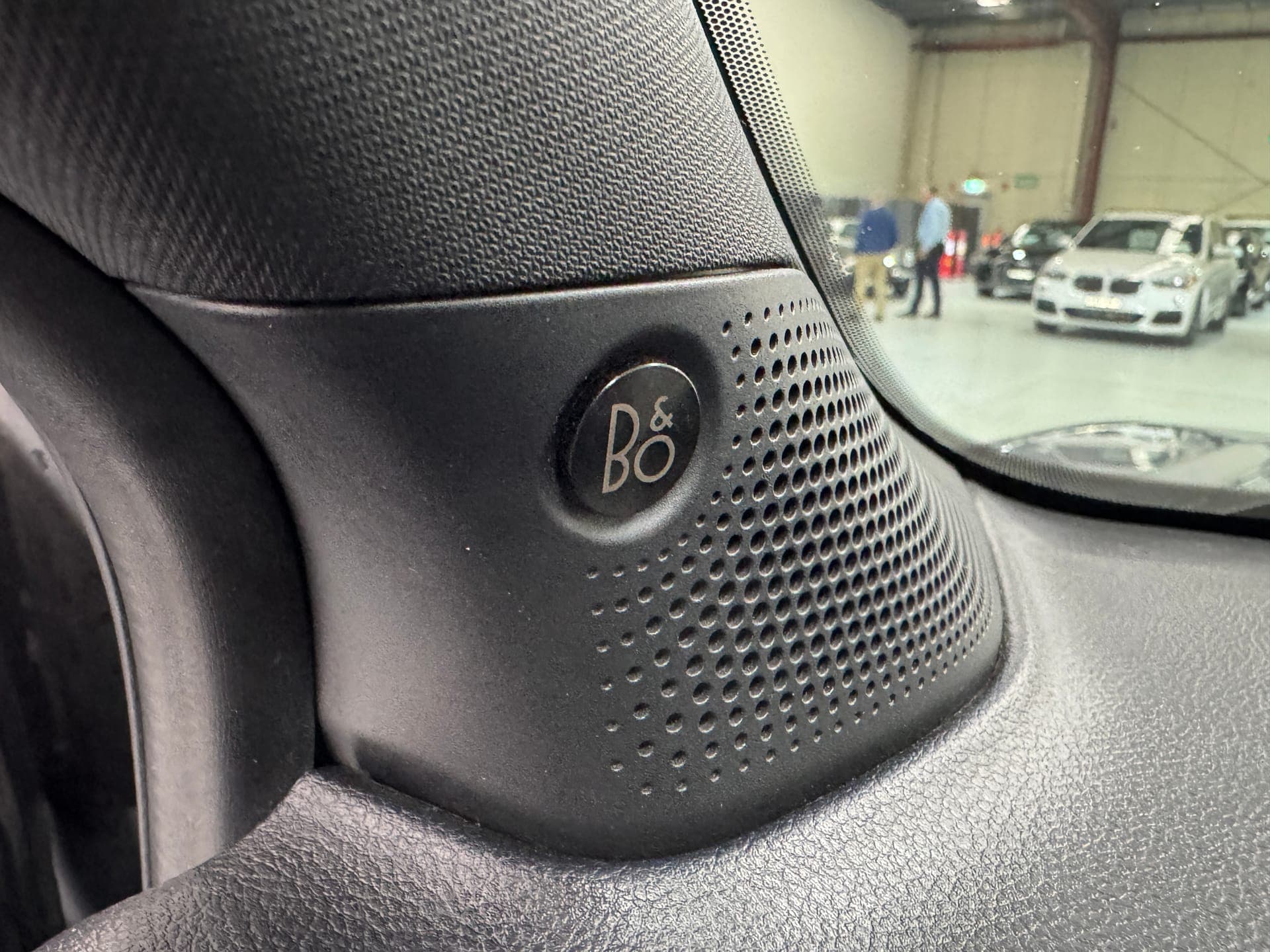 2023 Ford Everest Platinum (4WD) UB MY24 in Silver — photo 21