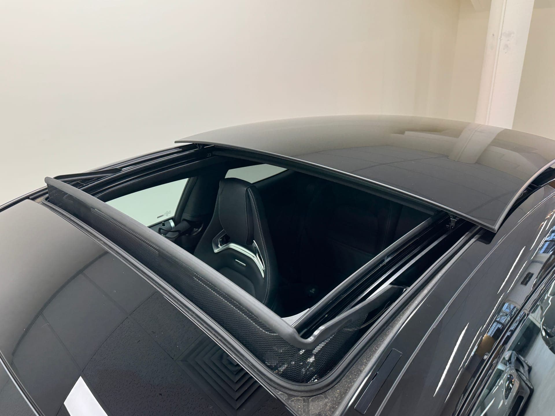 2023 Mercedes-AMG C 63 S in Black — photo 19