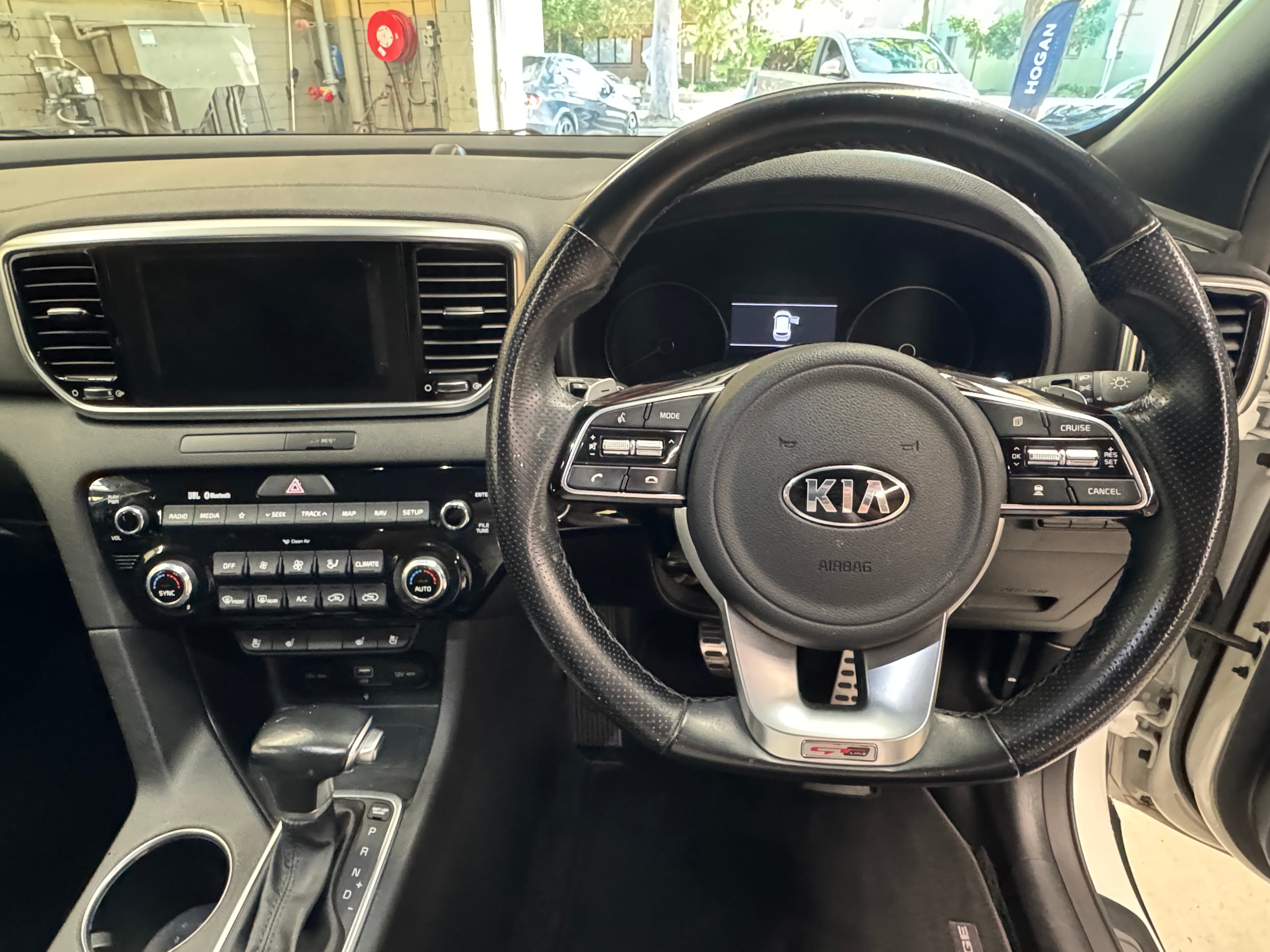 2019 Kia Sportage GT Line in White — photo 16