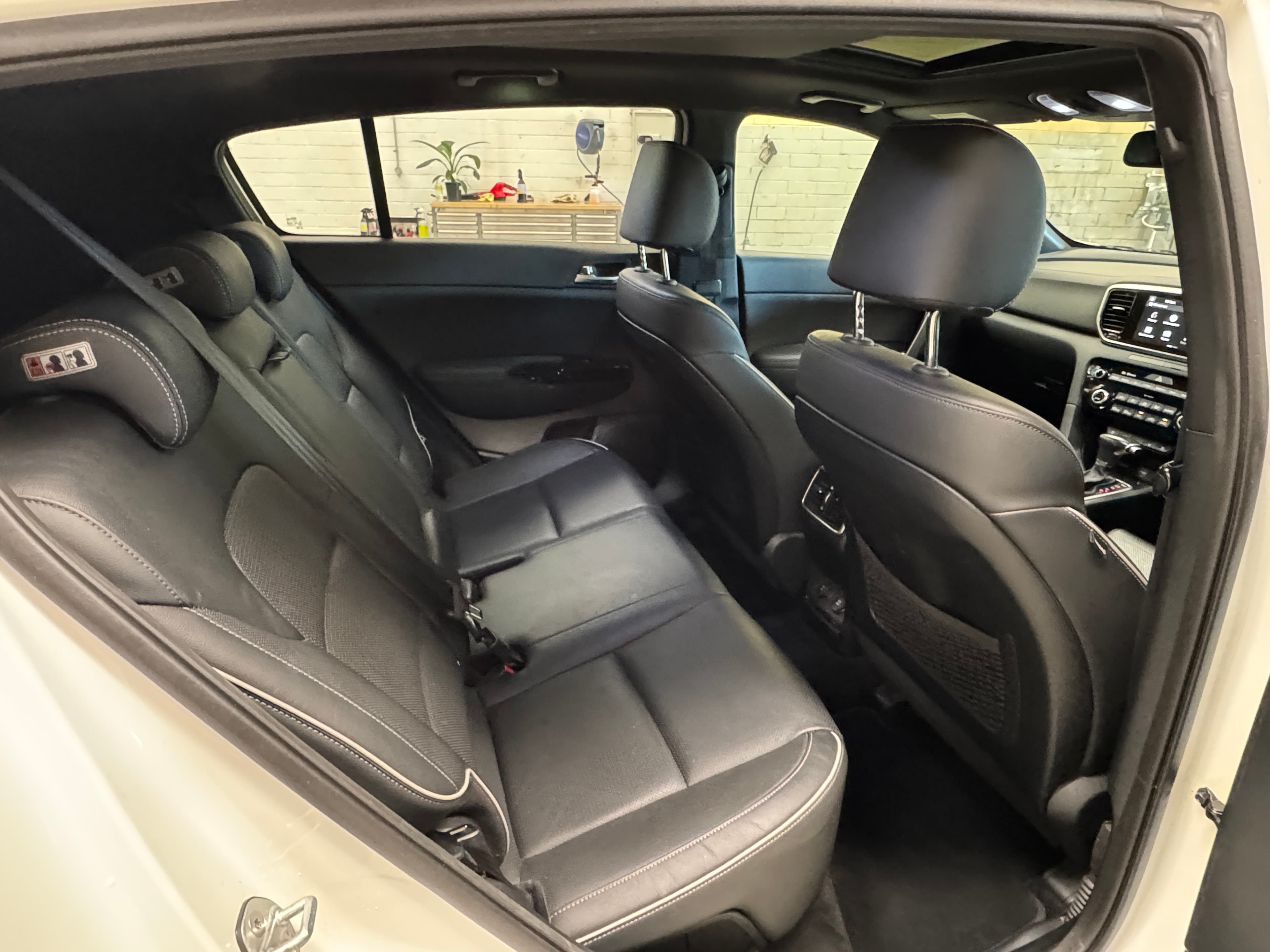 2019 Kia Sportage GT Line in White — photo 23