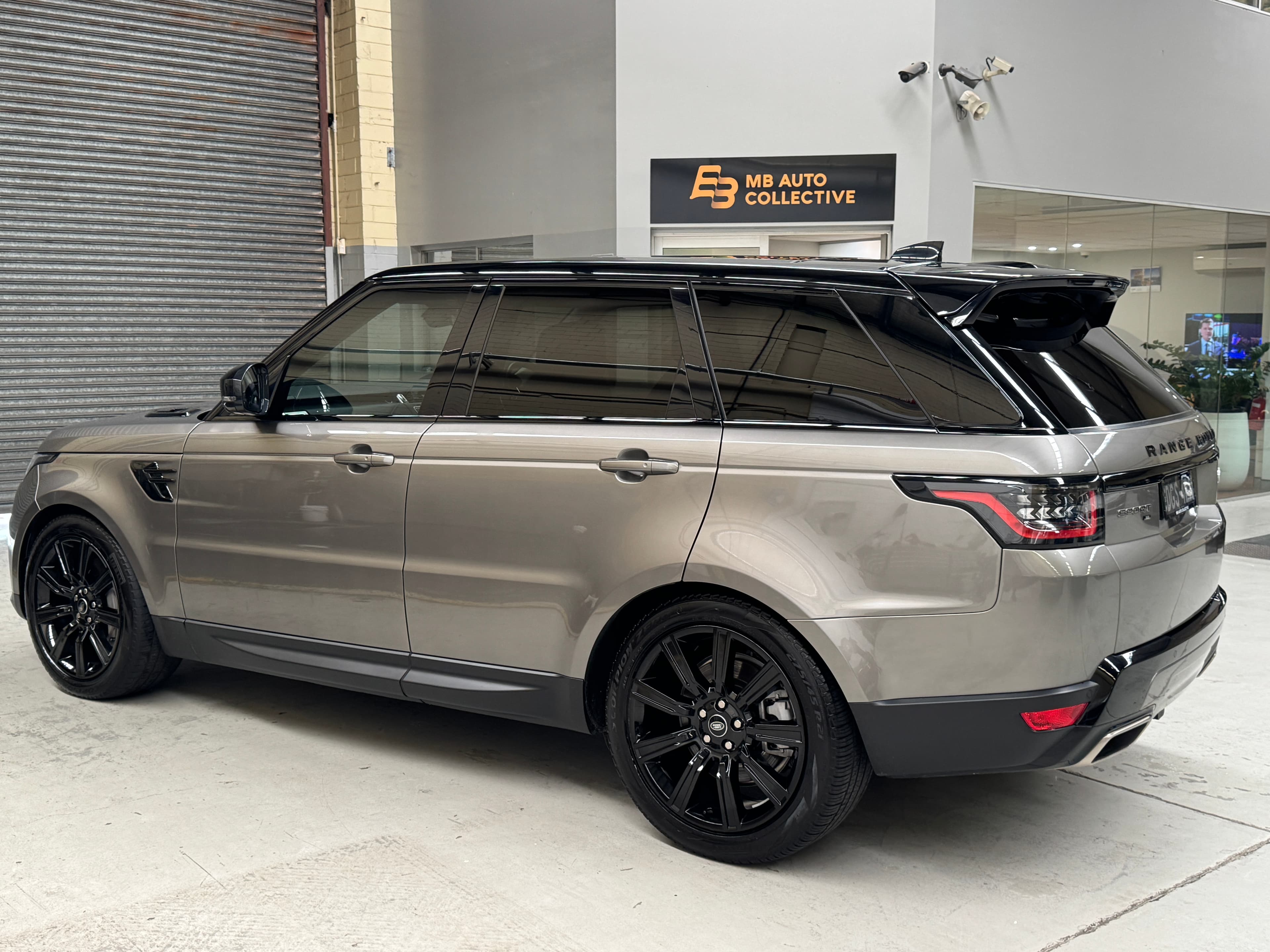 2022 Land Rover Range Rover Sport D300 SE in Silcon Silver — engine bay