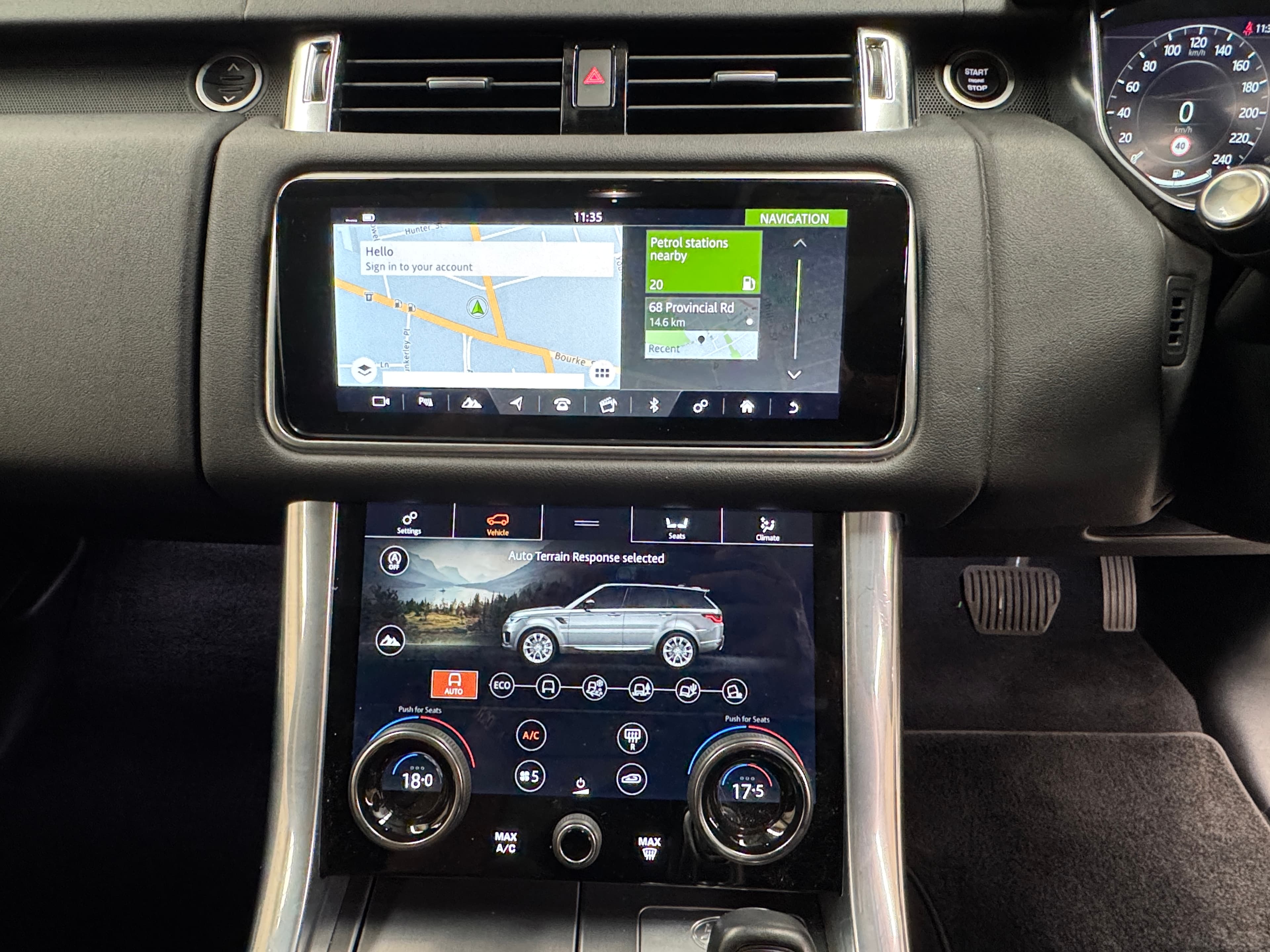 2022 Land Rover Range Rover Sport D300 SE in Silcon Silver — photo 17